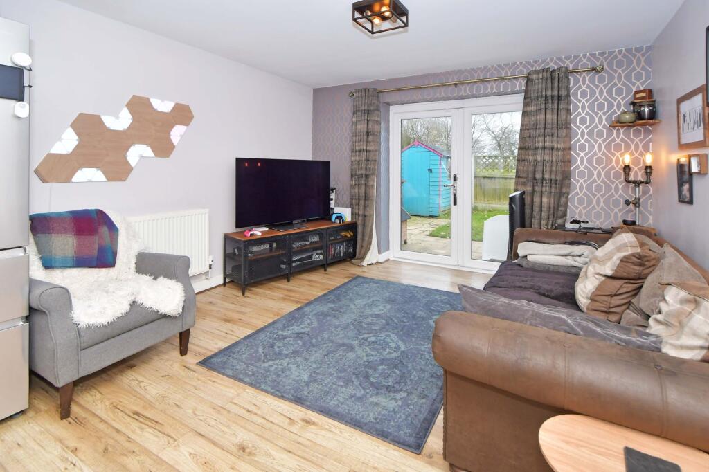 Kitchen &amp; living area