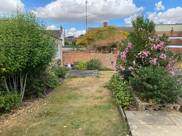 2 South Close Garden