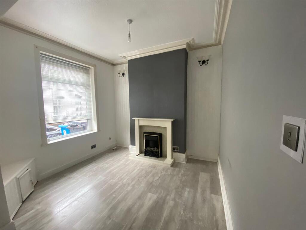 WhatsApp Image 2023-03-21 at 15.21.00.jpeg