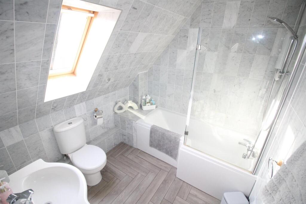 Bedroom 2 - En-Suite