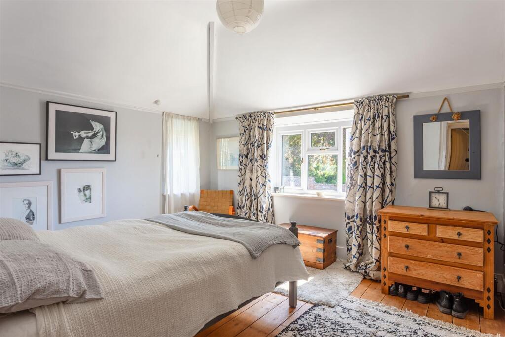 Bedroom One-1.jpg