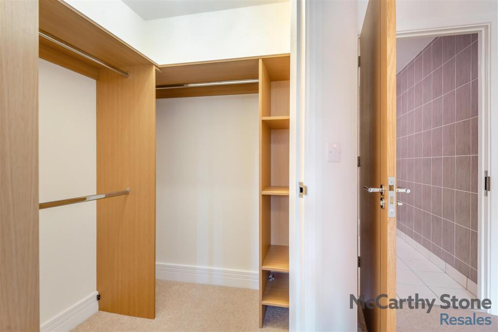 8668665-interior17.jpg
