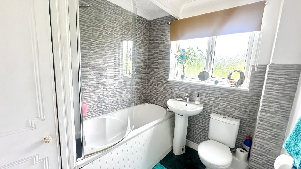 Bathroom/w.c.