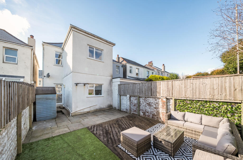 1369239-18-68f0fb...