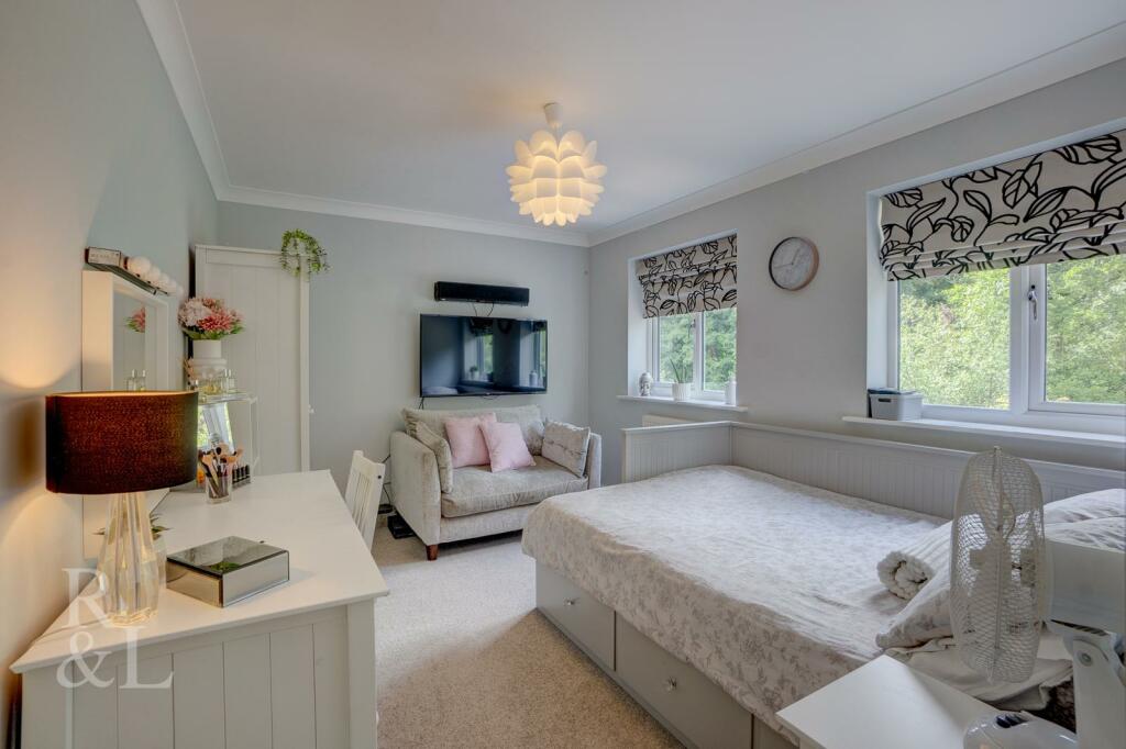 Coopers Close (7).jpg