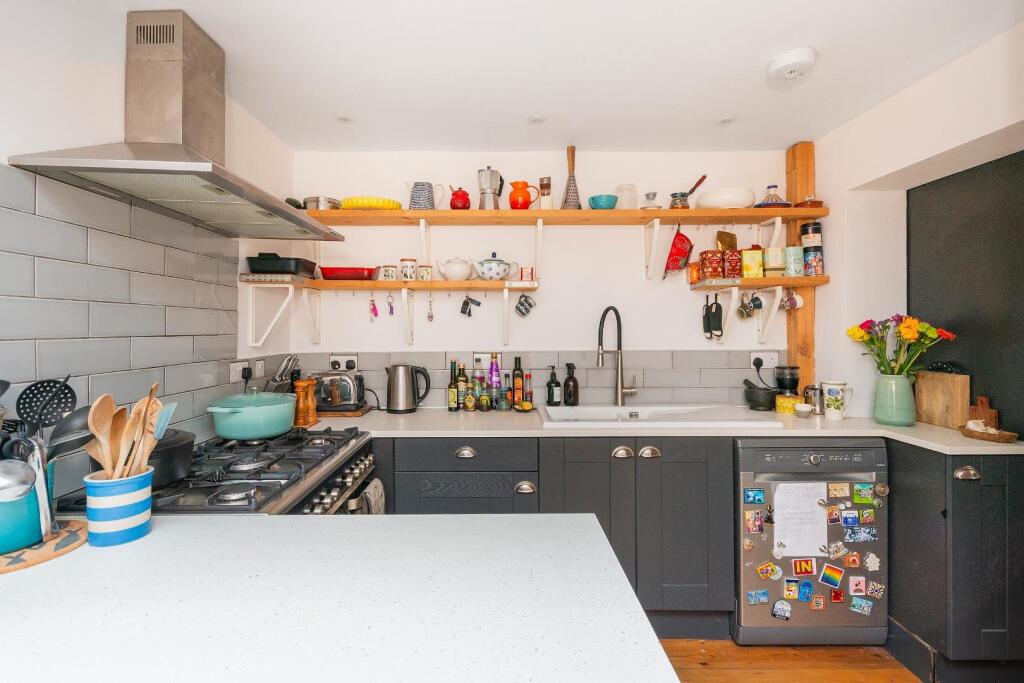 2K2WSSE - Kitchen Diner C.jpg