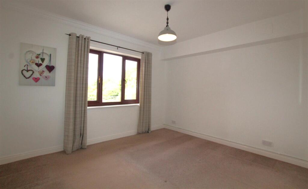 Rear Bedroom