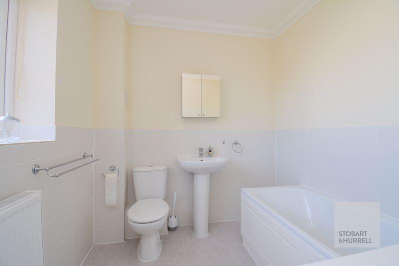 Family Bathroom 