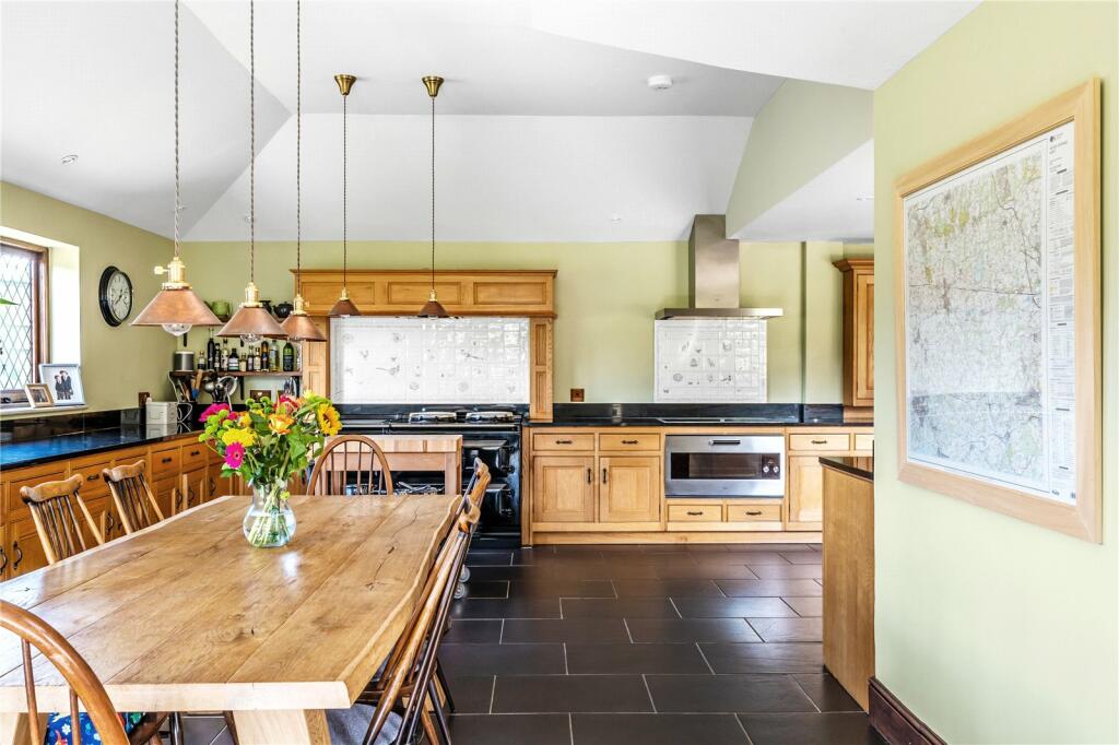 Kitchen/Dining Room