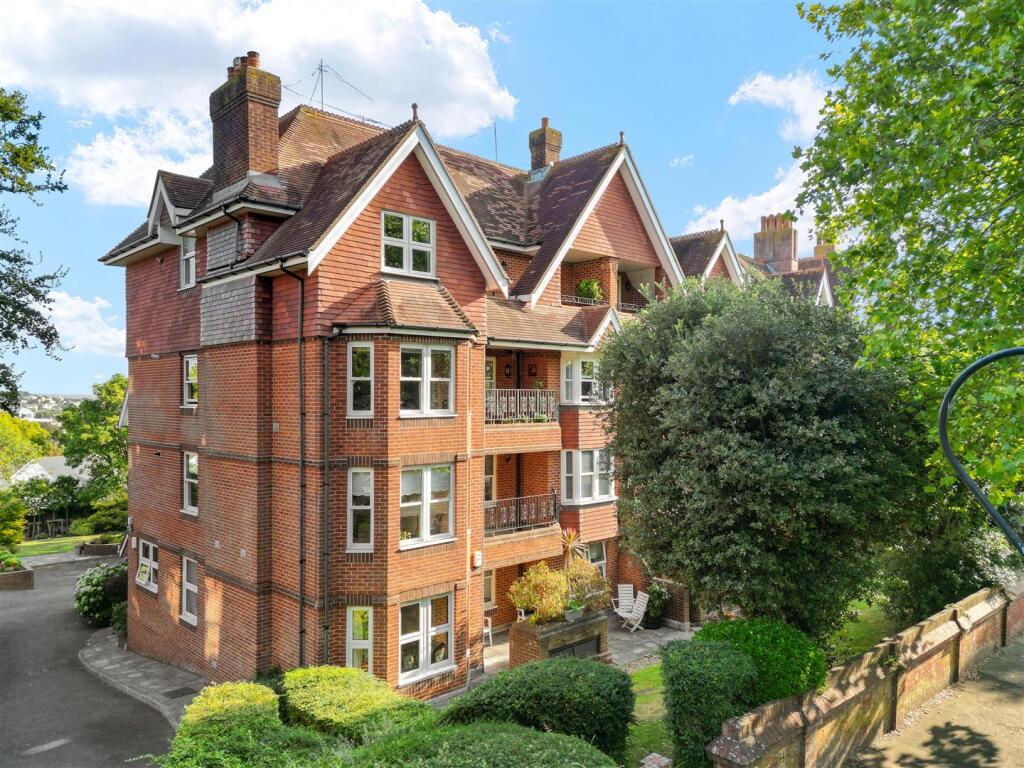 Front Elevation of Block