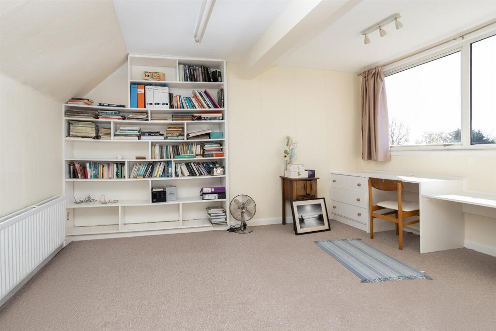 2 Westgate Road, Rugby (6).jpg