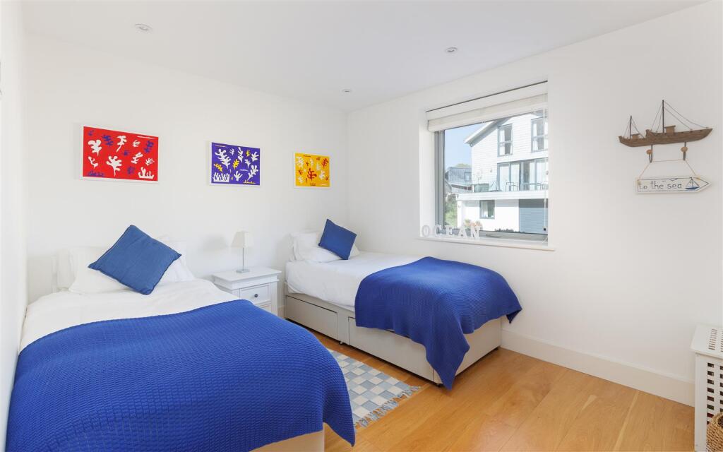 Bedroom 4