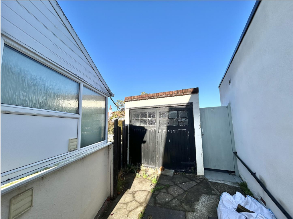 Screenshot 2025-09-29 at 12.23.08.png