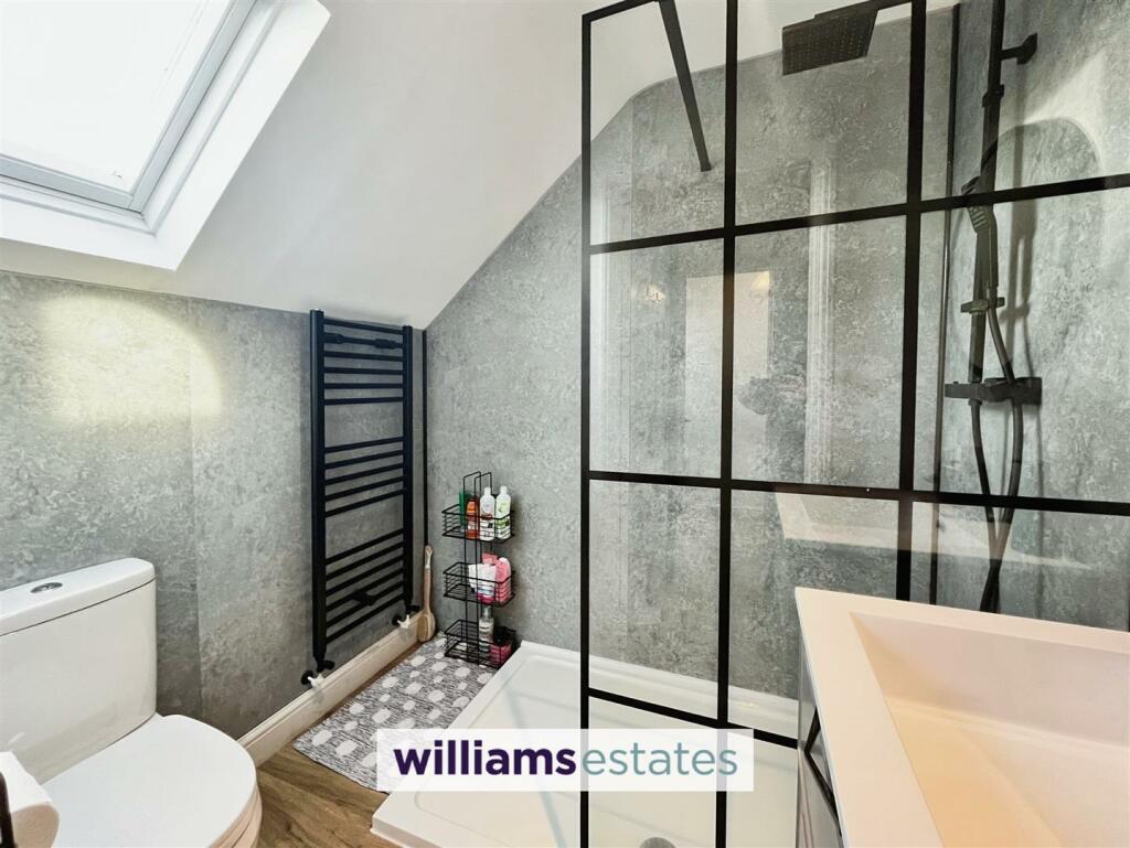 Master En-suite