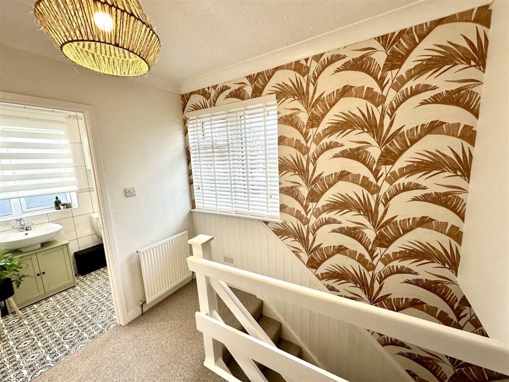 FIRST FLOOR STAIRS AND LANDING