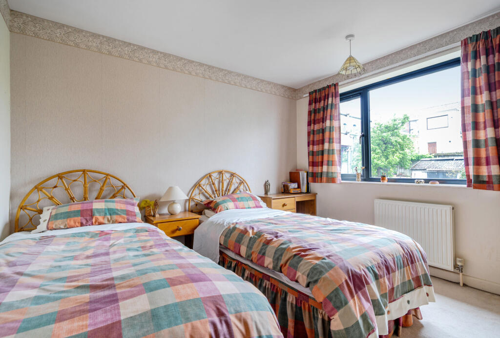 1309106-24-684aad...