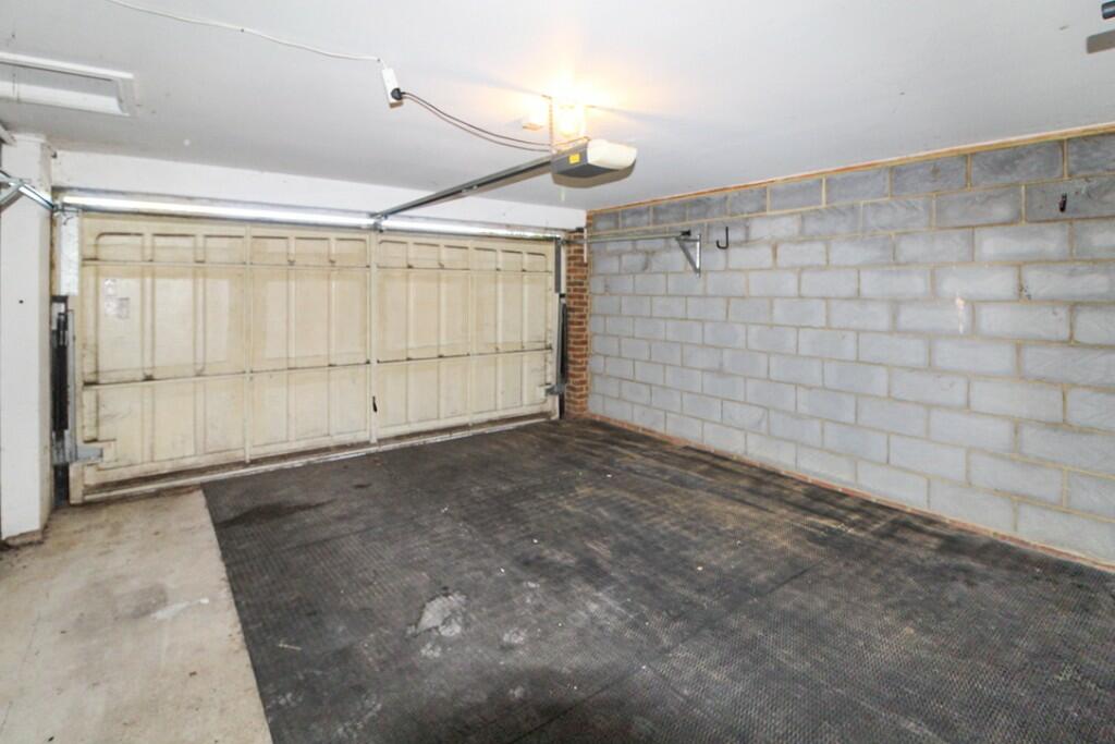 Double Garage 