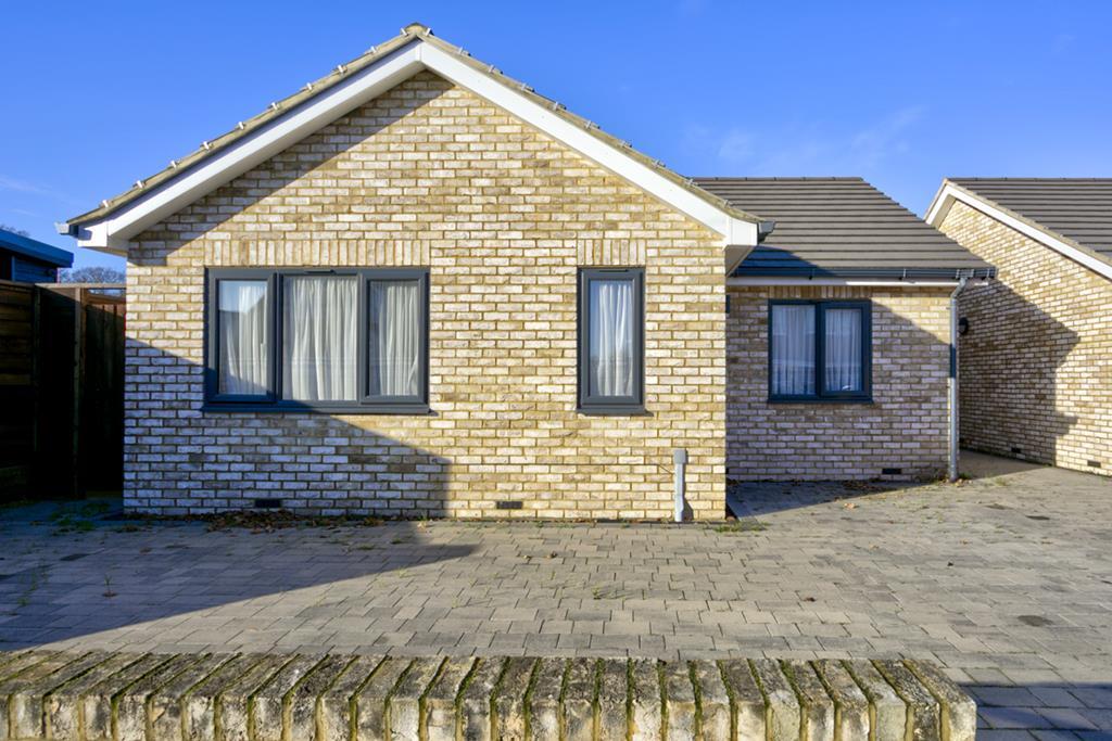 Lancaster Road, Rayleigh