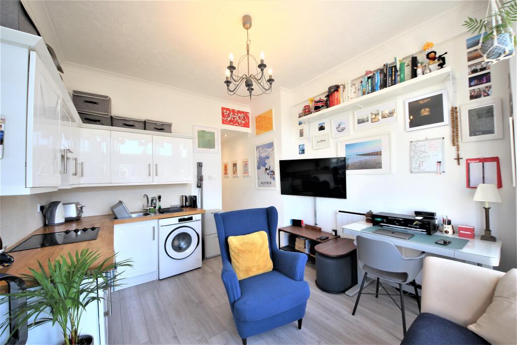 Living/Kitchen Area