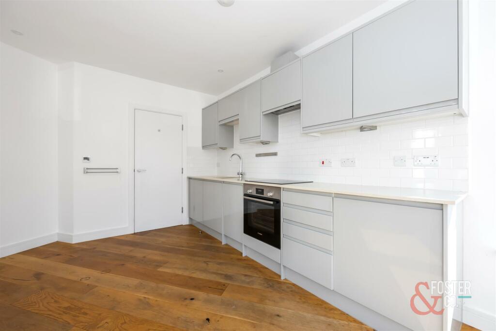 Stafford Road, 2b-018.jpg