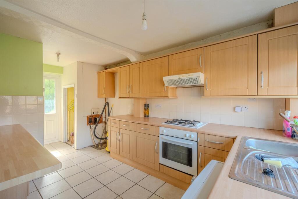 69 Porthmawr Road-10.jpg