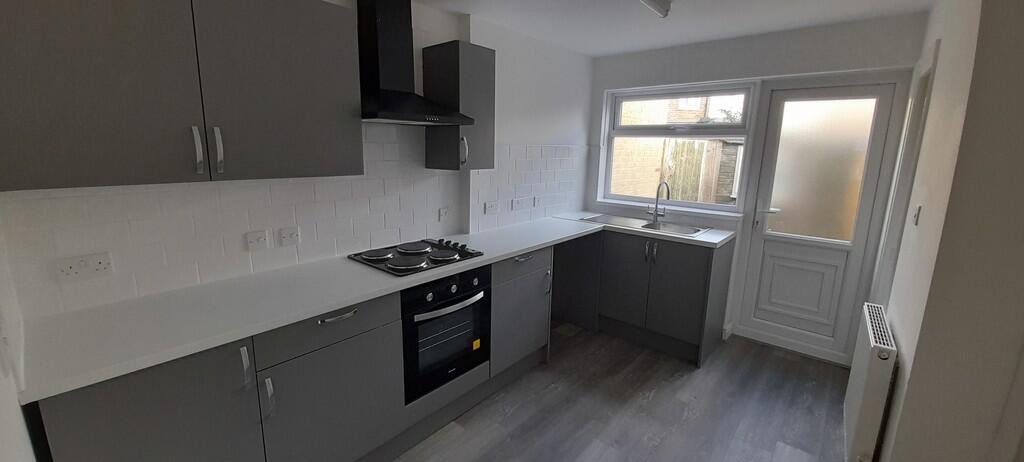 Berkshire Street, Hull, HU8 8TJ