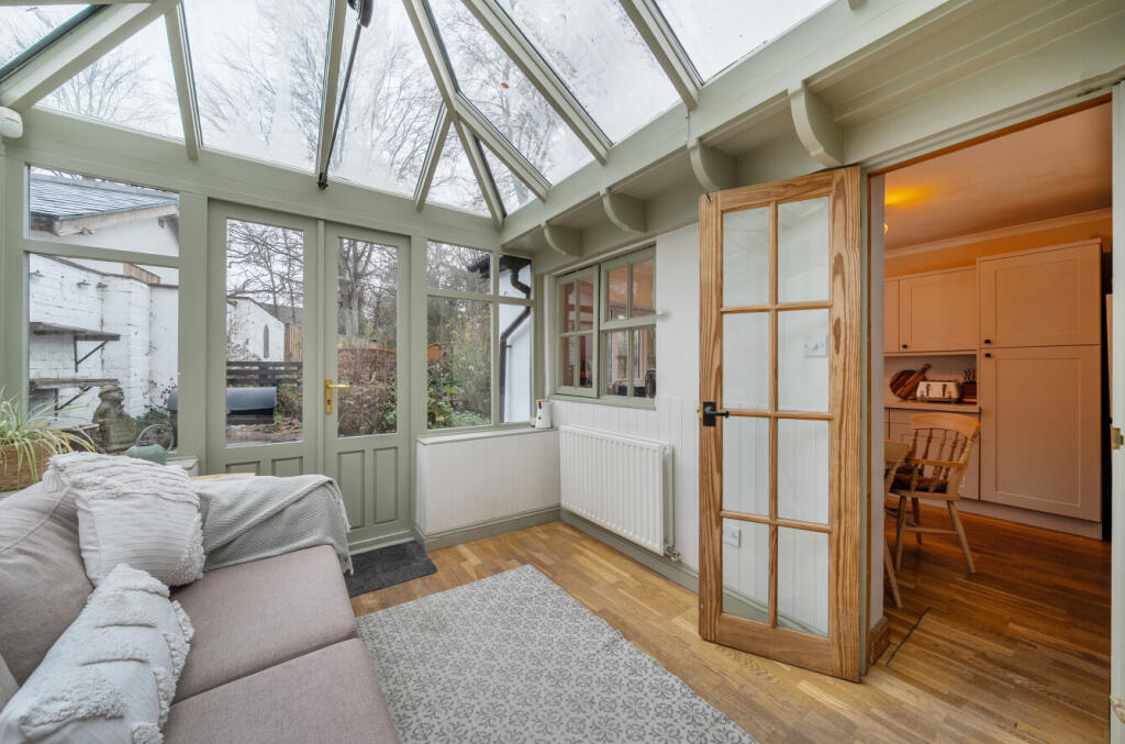 1374779-7-693c114...