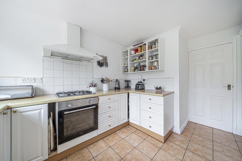 1354723-5-68cc0dad32ee7