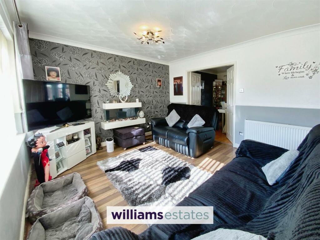 lounge picture