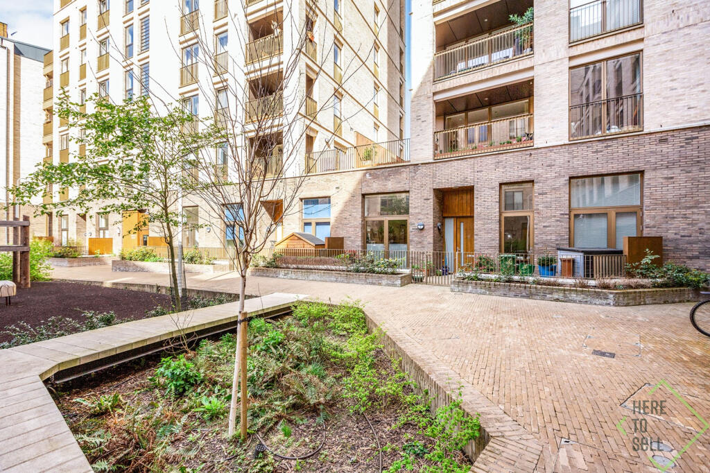 c9126252-531f-472c-8e20-de850762ec47