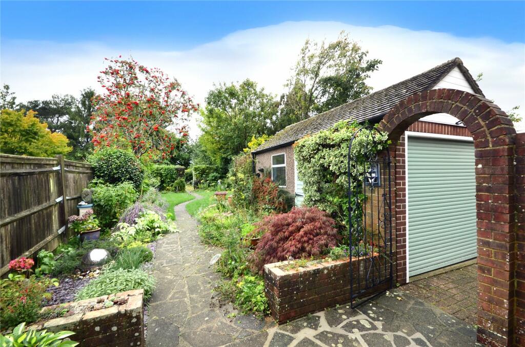 Garden/Garage
