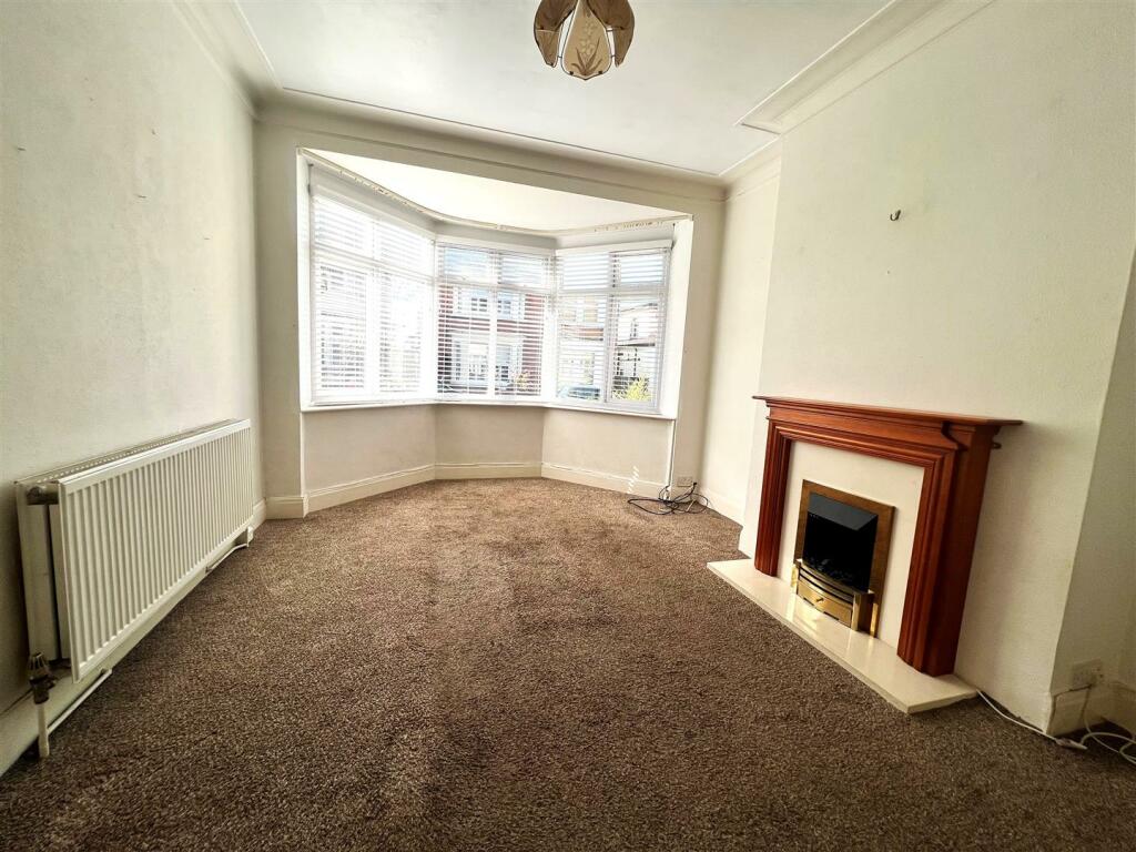 Living Room.jpg