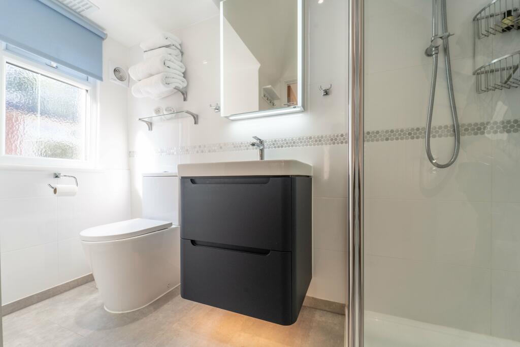 Ensuite