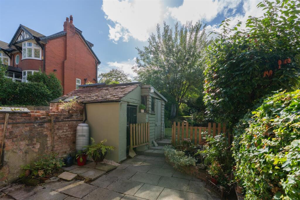 238 London Road-29.jpg