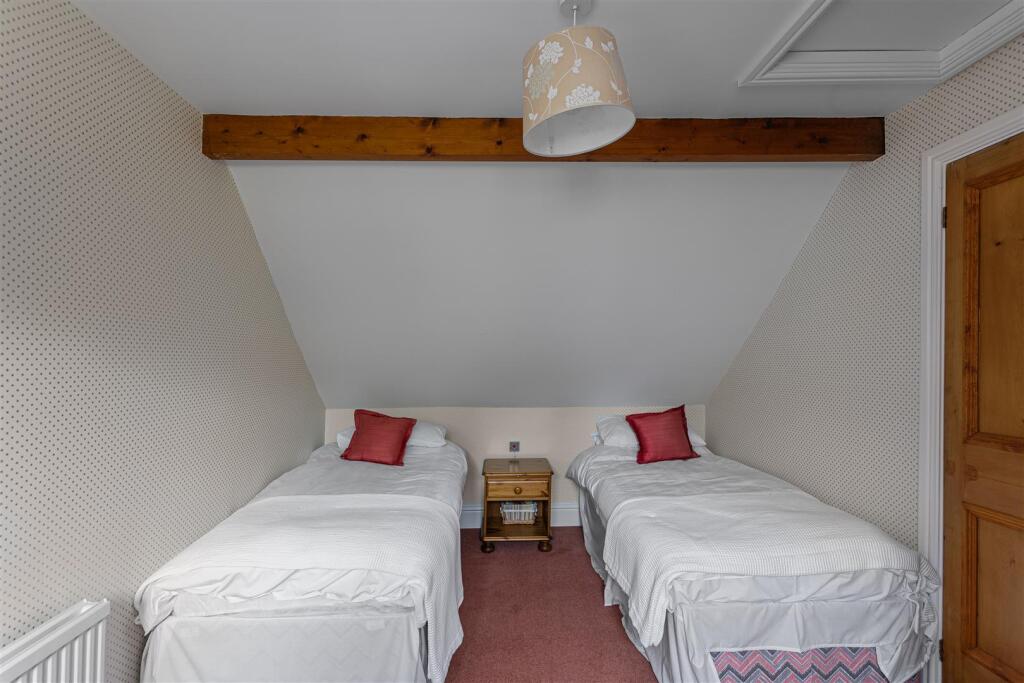 Manor_Cottage_121.jpg
