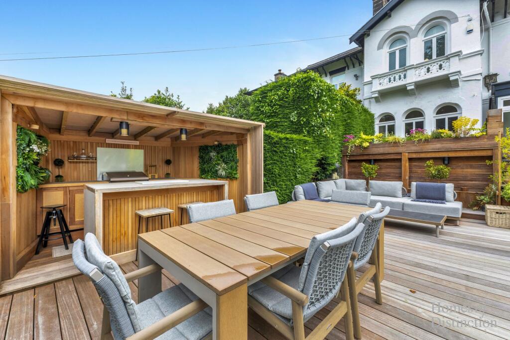 Outdoor Entertainment Area