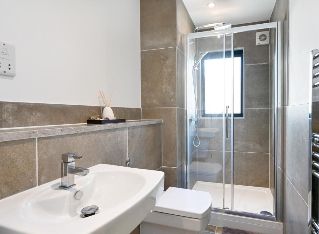 En Suite.jpeg