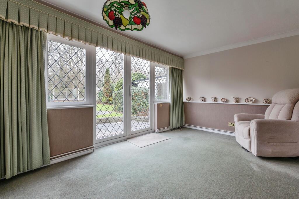 28victoriaroadlaindonbasildonss156aw-4