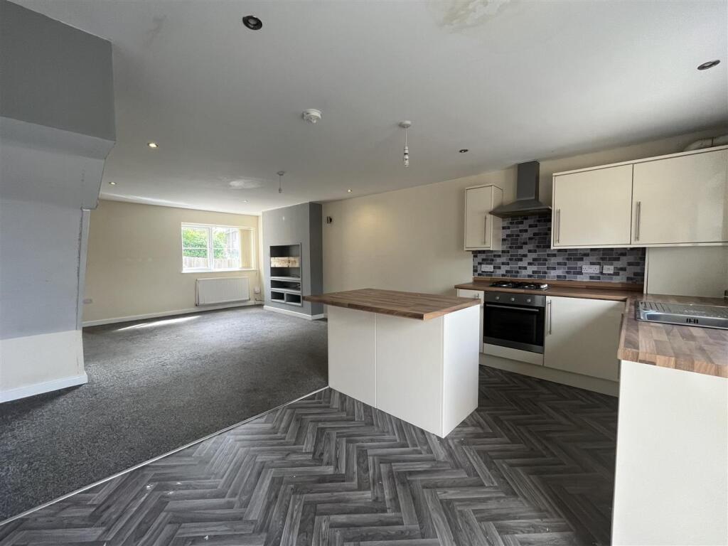 Open Plan Kitchen Living