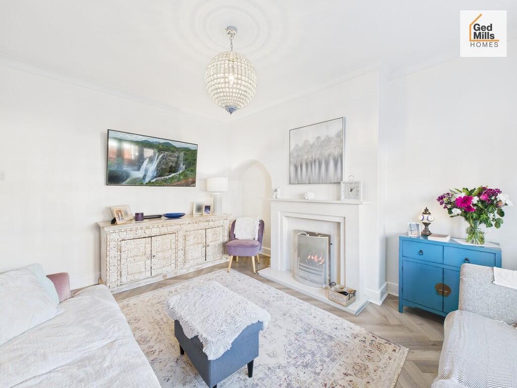 CAM04261G0-PR0118...