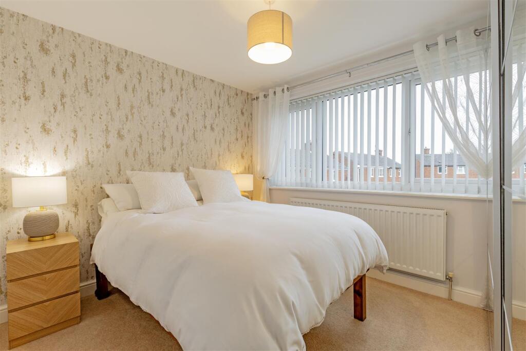 Bedroom 2-1.jpg