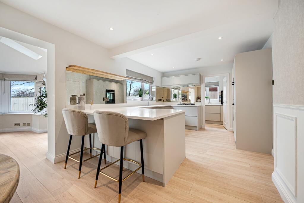 Breakfast Bar