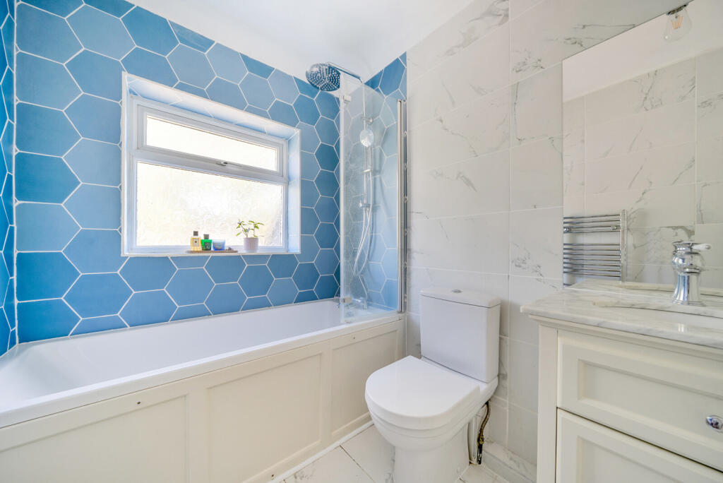 1345231-19-68b051...