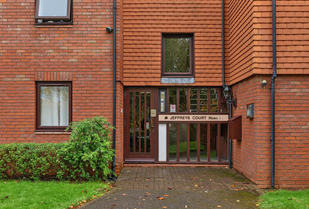 1370677-13-68f638...