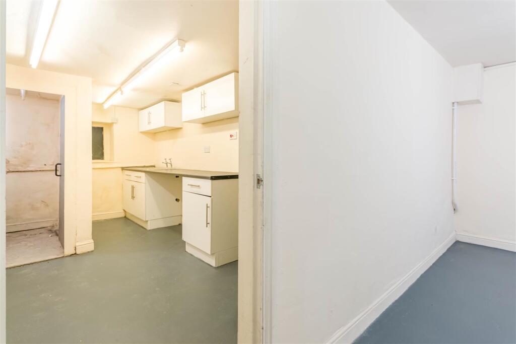 35 Delph New Road Dobcross OL35BA 026.JPG