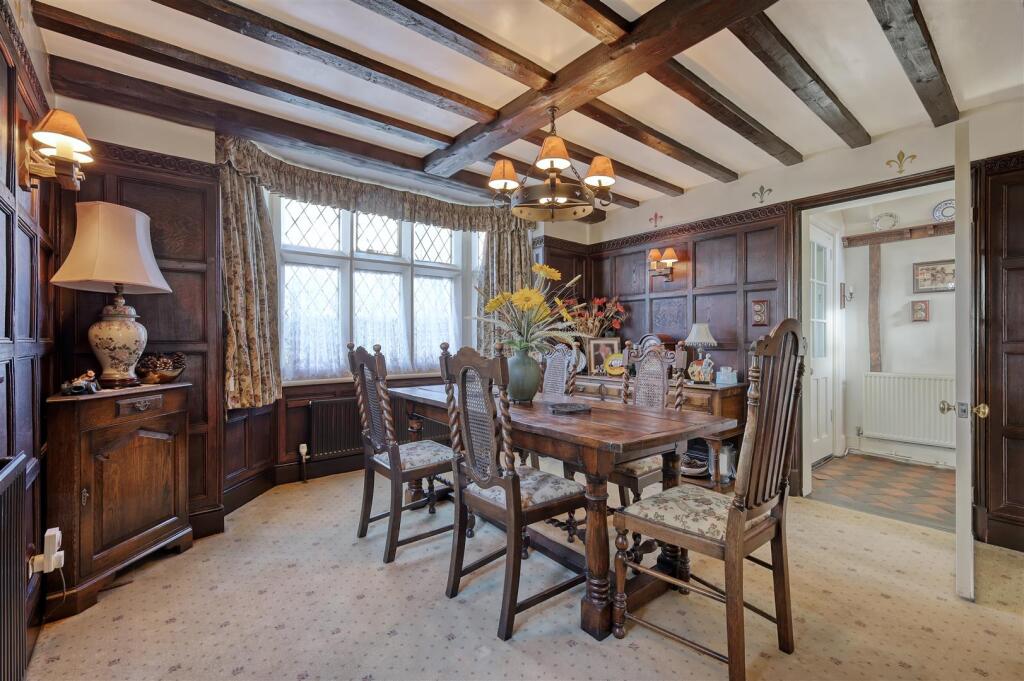 img_4894_2 copy 2.jpg