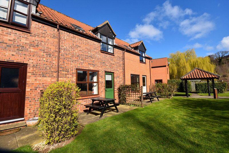 Larpool Lane,Whitby,YO22 4NE