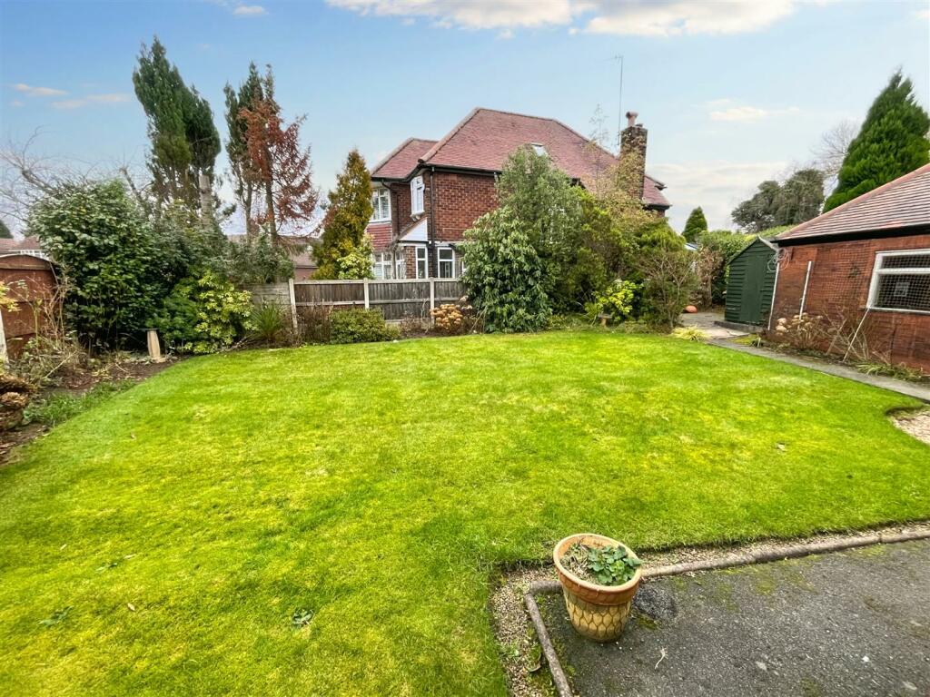 Gardens Aspect 4