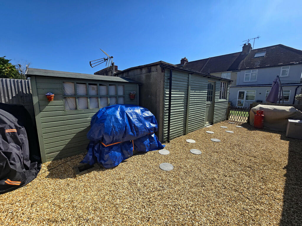 SHINGLE AREA