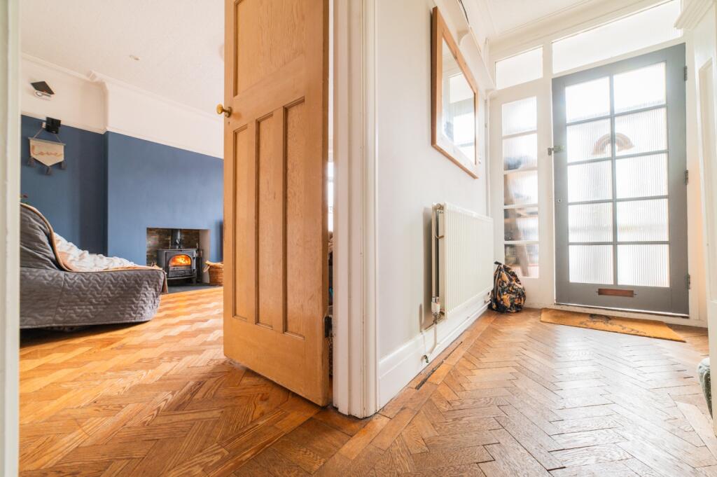 Award-winning Media team on EVERY Listing_18